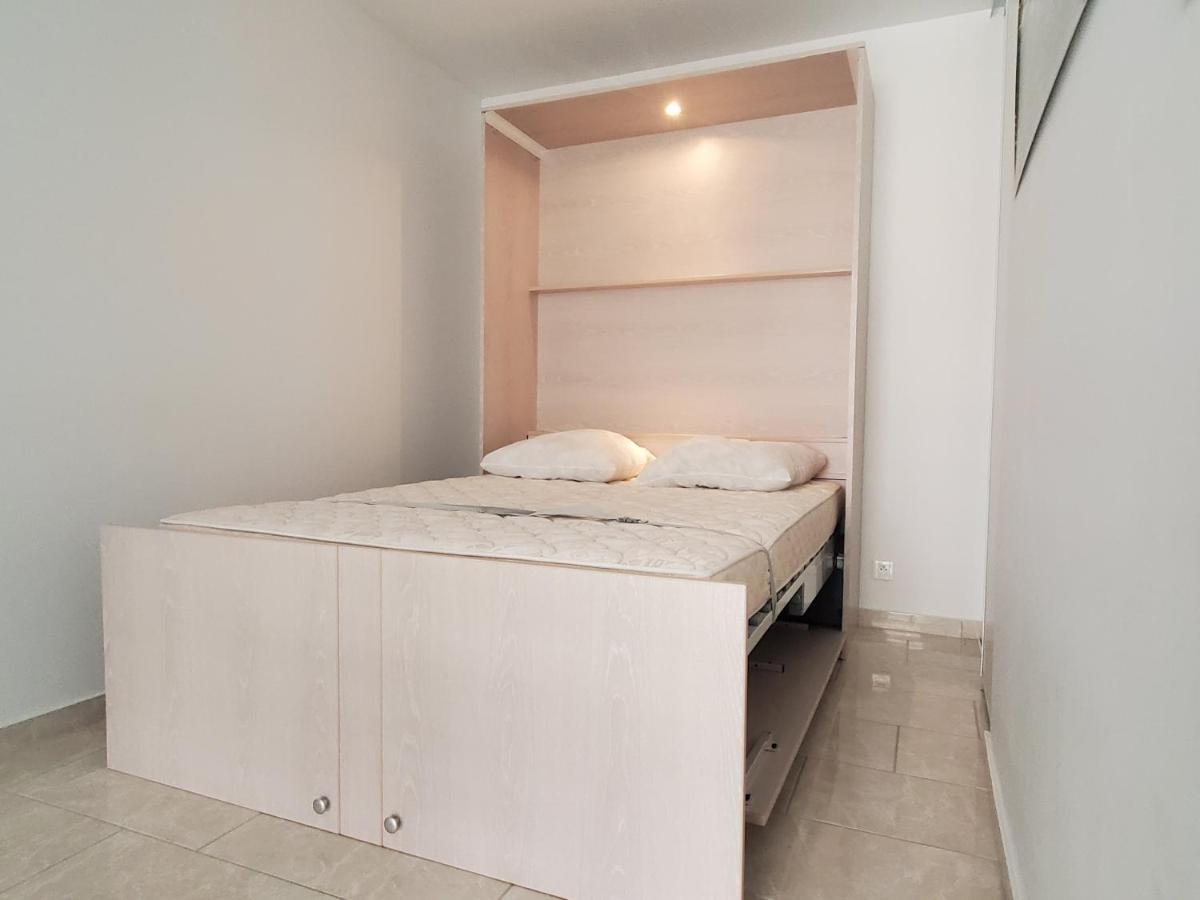 Miougrano Studio 4 Personnes 29M2 Frejus Bagian luar foto